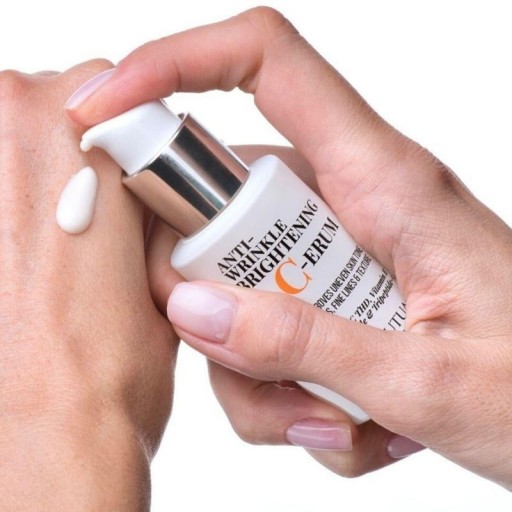 INSTYTUTUM Protivráskové rozjasňující sérum Anti-wrinkle brightening C-erum