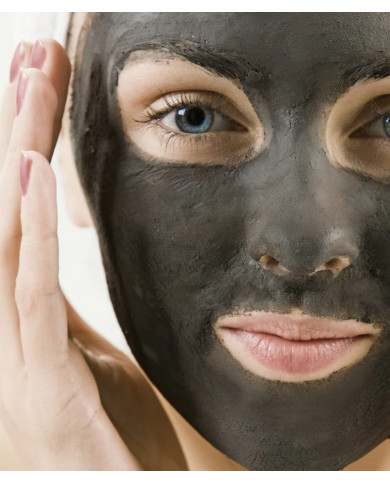 Hloubkově čisticí maska na obličej s aktivním uhlím Fossil Wood Black Mask Hloubkově čisticí maska na obličej s aktivním uhlím Fossil Wood Black Mask