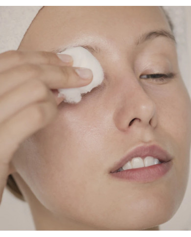 Jemný osvěžující pleťový toner s anti-aging účinkem Gentle Facial Toner Jemný osvěžující pleťový toner s anti-aging účinkem Gentle Facial Toner