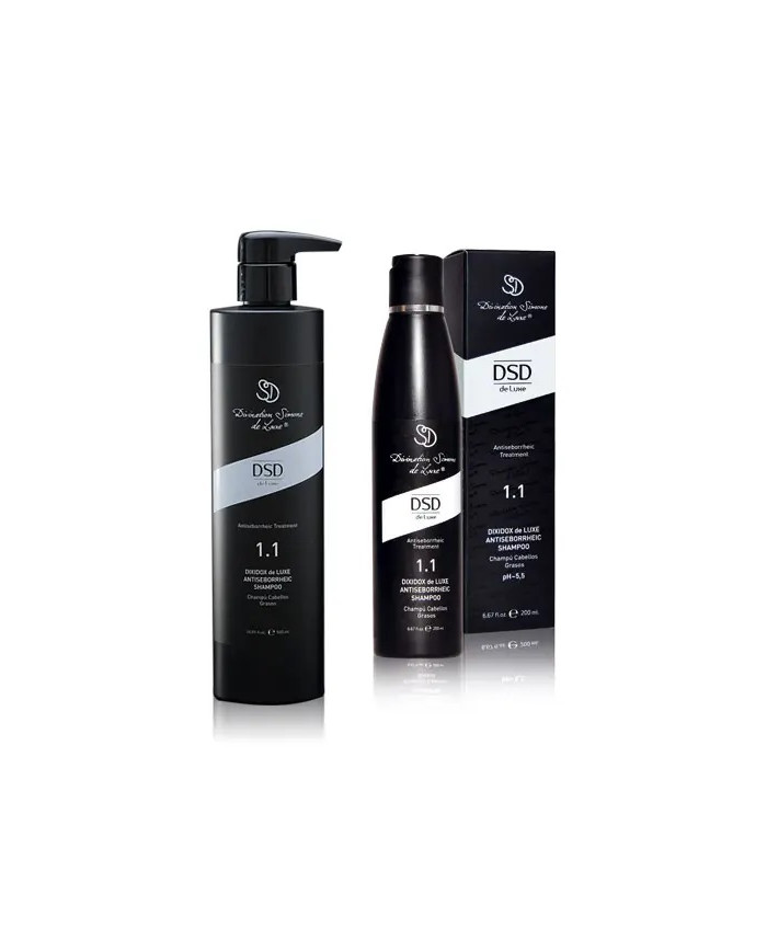 Antiseboroicky sampon. Přírodní kosmetika na vlasy. šampon přírodní.