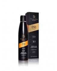 Přírodní šampon na vlasy. Přírodní kosmetika na vlasy. růst vlasů.