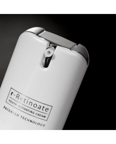 Medik8 R-Retinoate Day & Night Sérum s patentovanou molekulou vitamínu A 50 ml Medik8 R-Retinoate Day & Night Sérum s patentovanou molekulou vitamínu A 50 ml