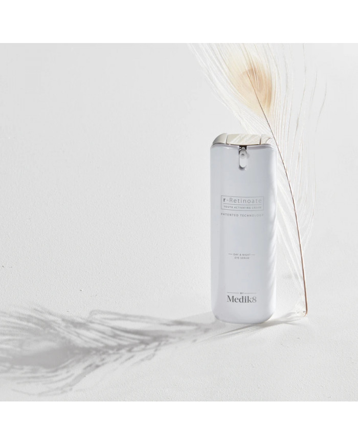 Medik8 R-Retinoate Oční sérum aktivující mládí 15 ml