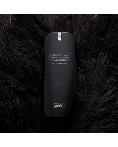Medik8 R-Retinoate Intense Intenzivní omlazující krém 50 ml Medik8 R-Retinoate Intense Intenzivní omlazující krém 50 ml