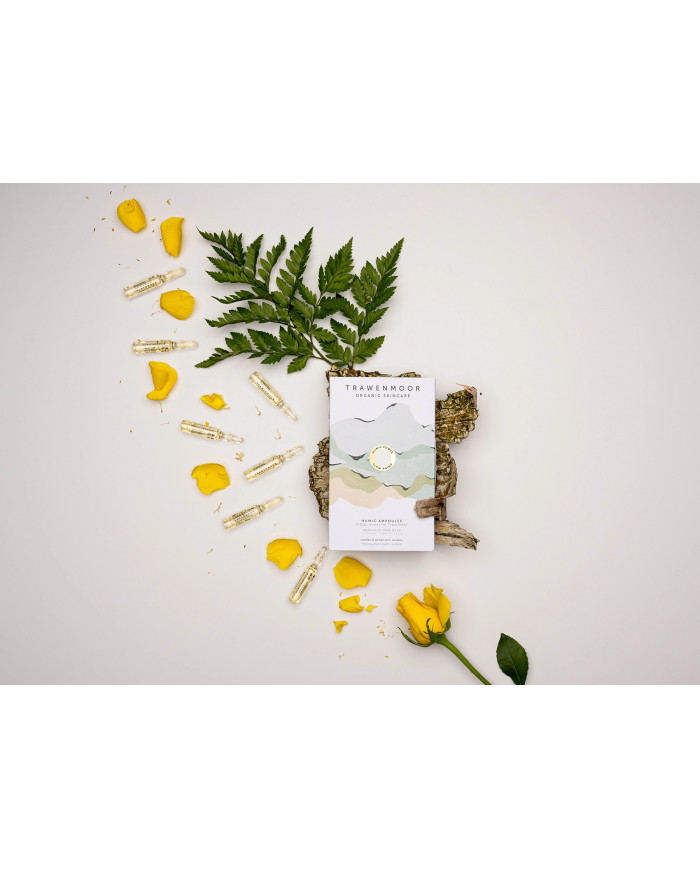 TRAWENMOOR Humic ampoules  Intenzivně revitalizační ampule pro obnovu a hydrataci pleti